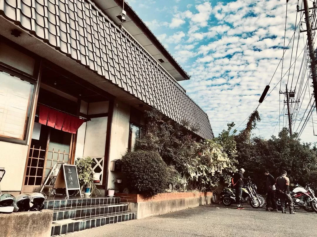 いづみや石名坂店