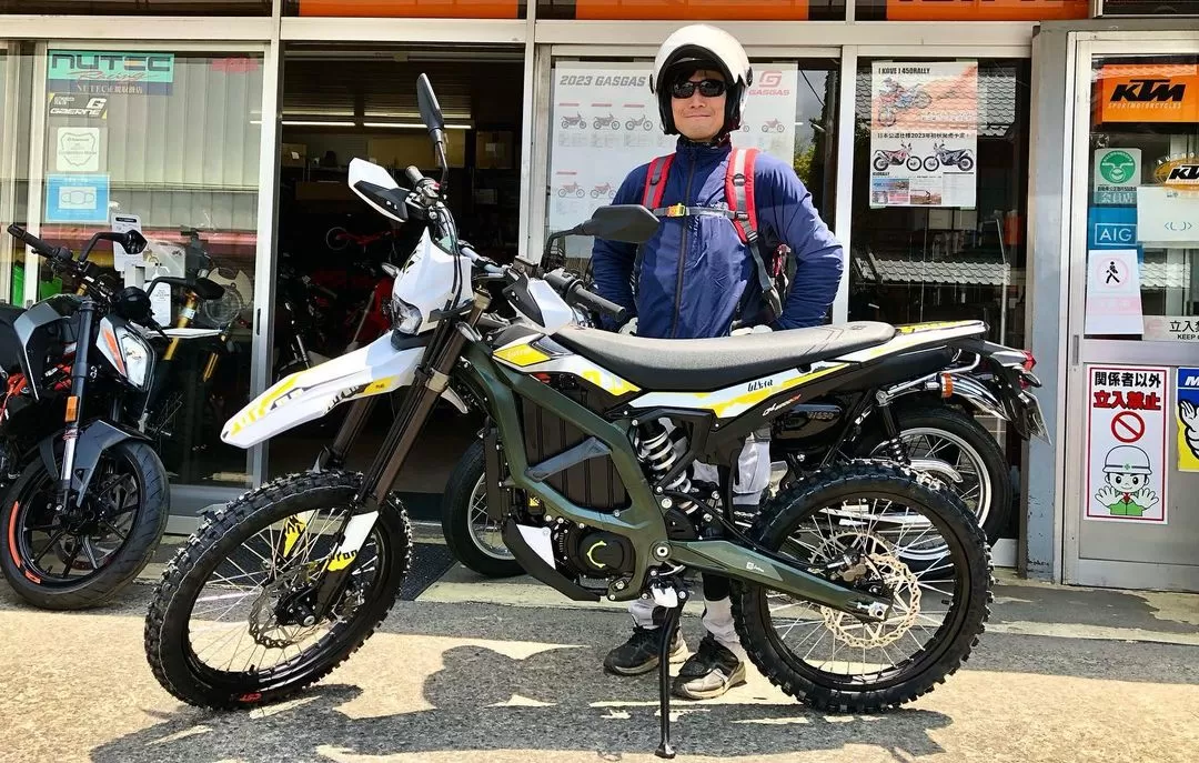 納車Surron「ultraBEE」