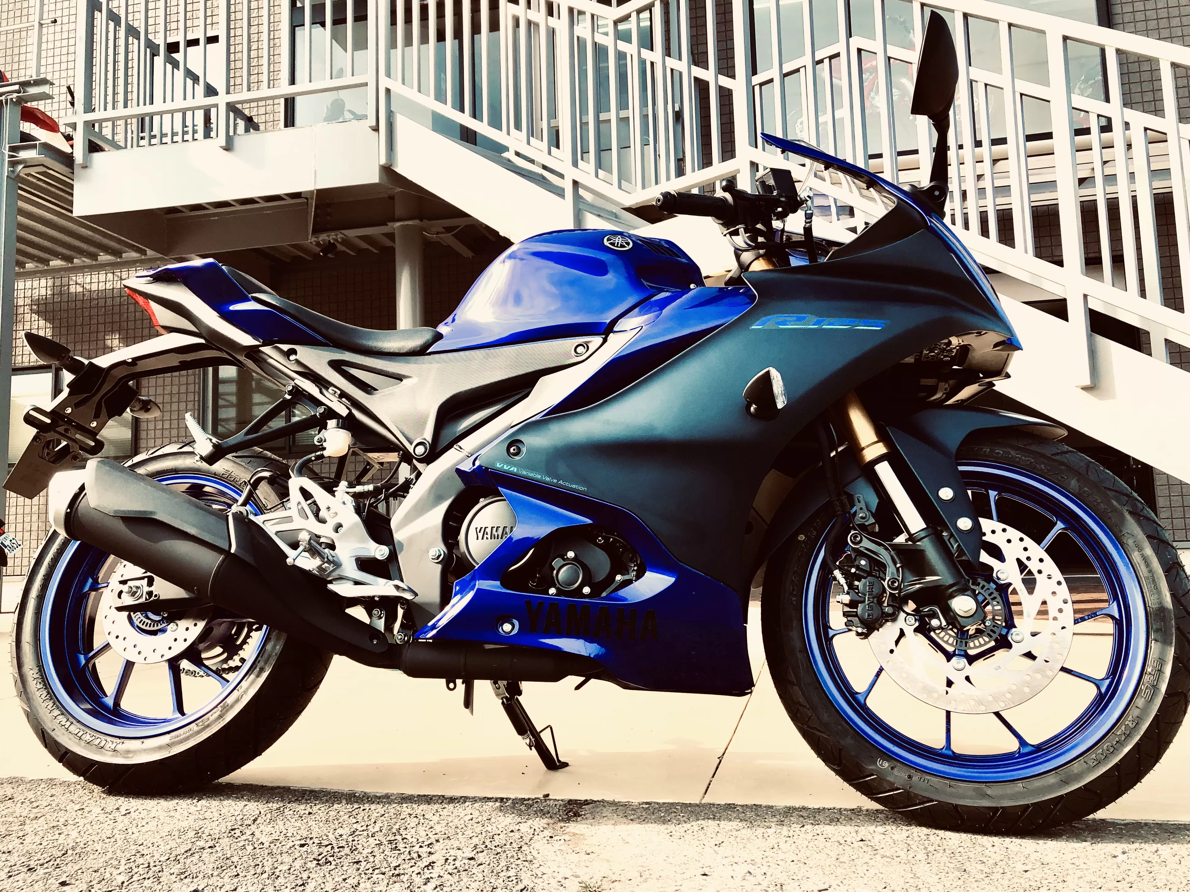 ヤマハブルー入荷