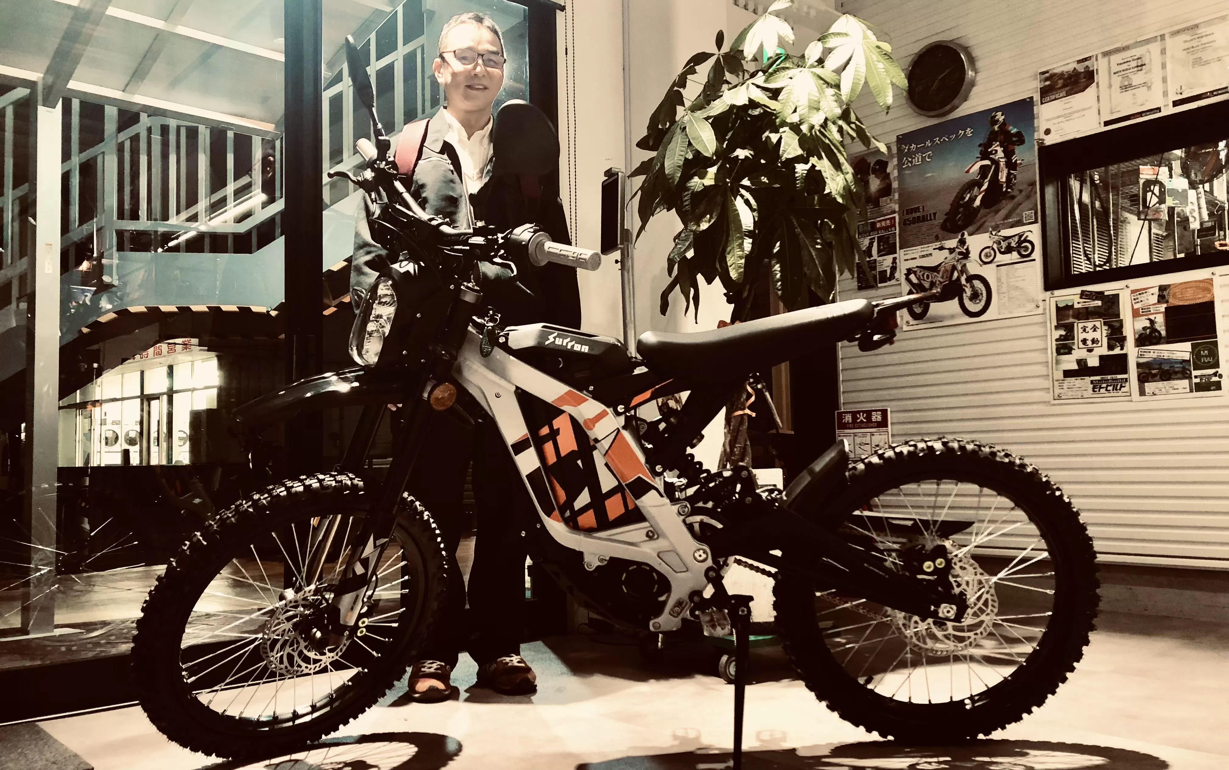 納車　電動#surron 原付2種タイプ　