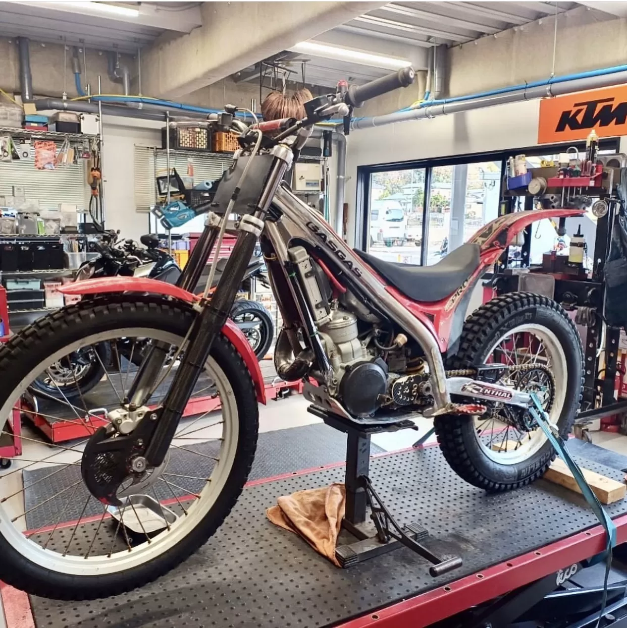 またまた別のTXT PRO #GASGASをOH