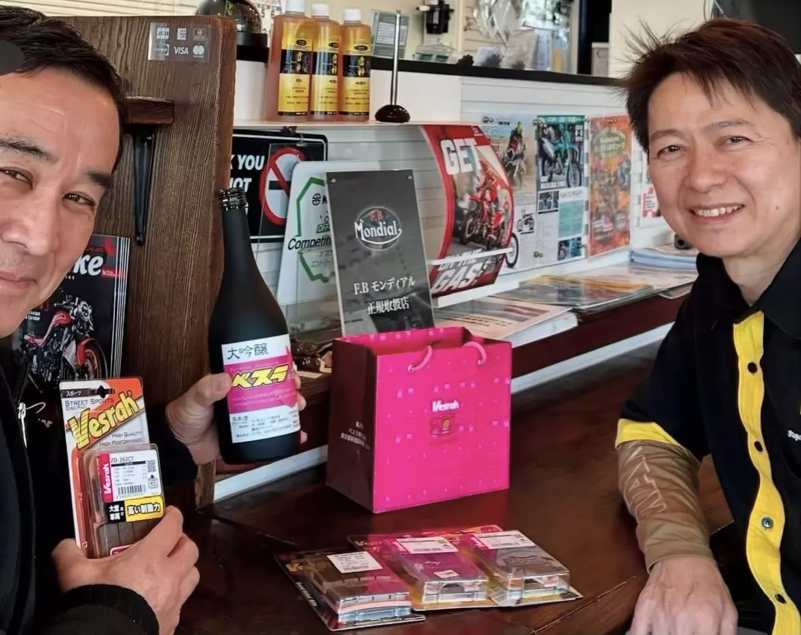 ベスラブレーキパッド✖️CFモト